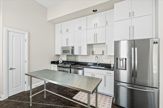 1500 4th Ave N Apt 301, Nashville, TN 37208