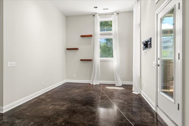 1500 4th Ave N Apt 301, Nashville, TN 37208