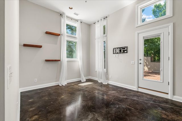 1500 4th Ave N Apt 301, Nashville, TN 37208