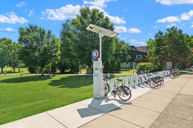 1500 4th Ave N Apt 301, Nashville, TN 37208