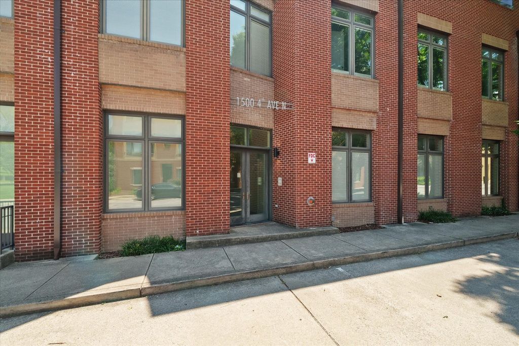 1500 4th Ave N Apt 301, Nashville, TN 37208