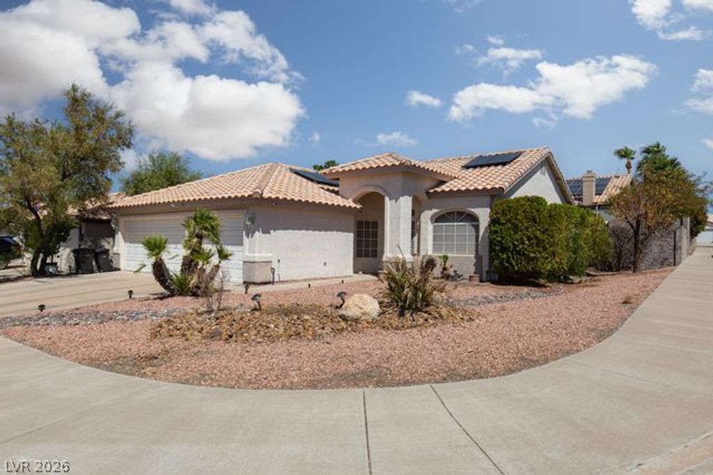 130 Ringlore Drive Drive, Henderson, NV 89015 — photo 2