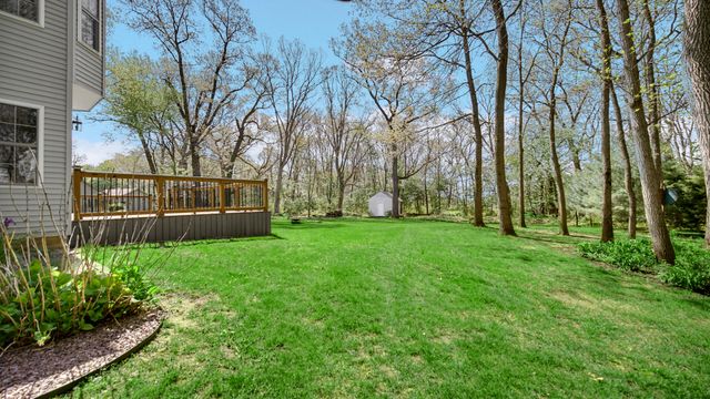 440 Oak Breeze Drive, Valparaiso, IN 46383
