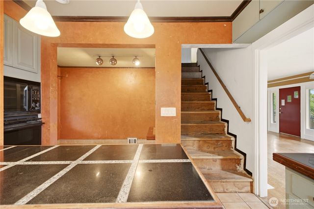 10115 15th Avenue S, Seattle, WA 98168