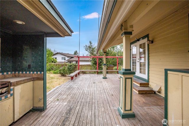 10115 15th Avenue S, Seattle, WA 98168