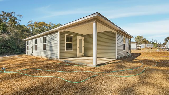 119 Loftin Street, Defuniak Springs, FL 32435