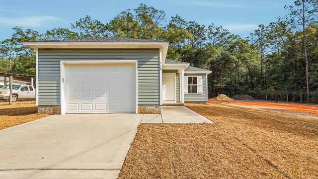 119 Loftin Street, Defuniak Springs, FL 32435
