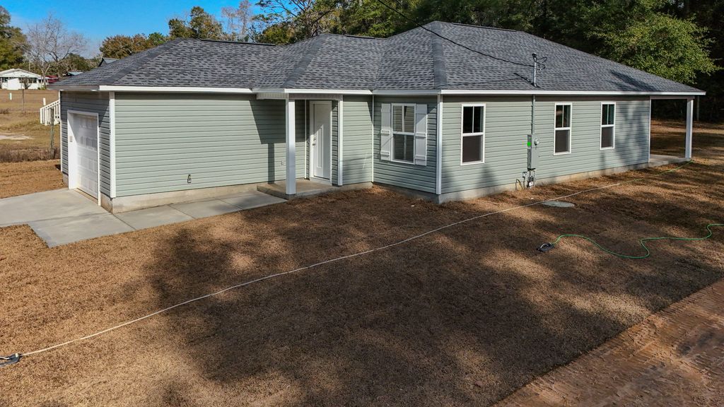 119 Loftin Street, Defuniak Springs, FL 32435