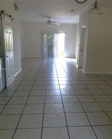 4812 Washington Street 147, Hollywood, FL 33021