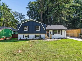 729 Winter Ln, Jonesboro, GA 30238