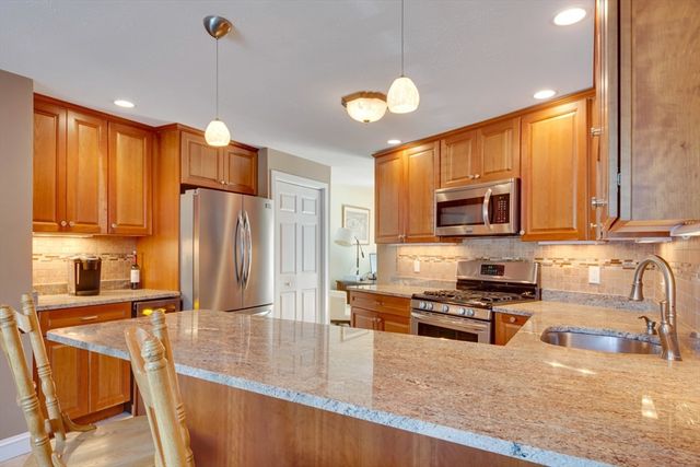 40 Jasper Lane 40, Randolph, MA 02368