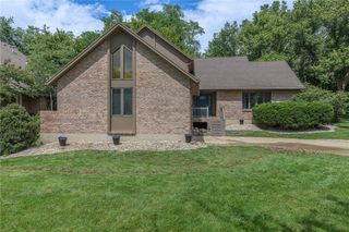 1828 W Tamarron Court, Springboro, OH 45066