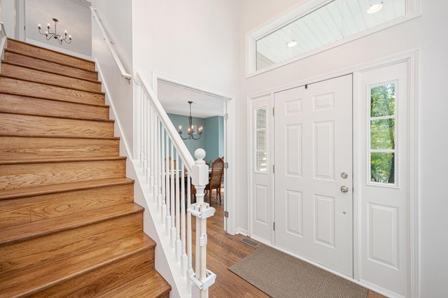 144 Pettis Avenue SE, Ada, MI 49301