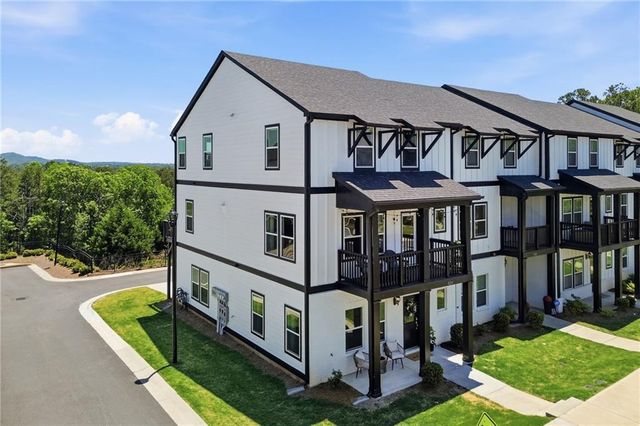 824 Mackay Creek, Woodstock, GA 30188