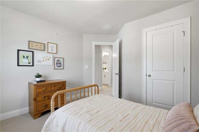824 Mackay Creek, Woodstock, GA 30188