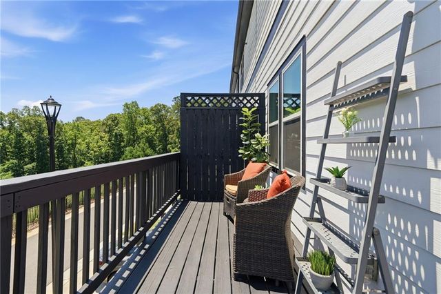 824 Mackay Creek, Woodstock, GA 30188