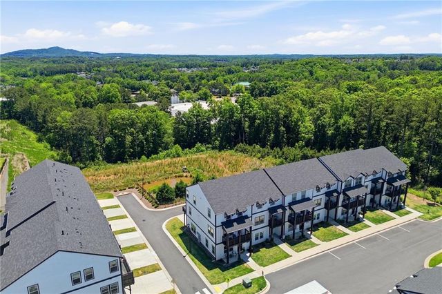 824 Mackay Creek, Woodstock, GA 30188