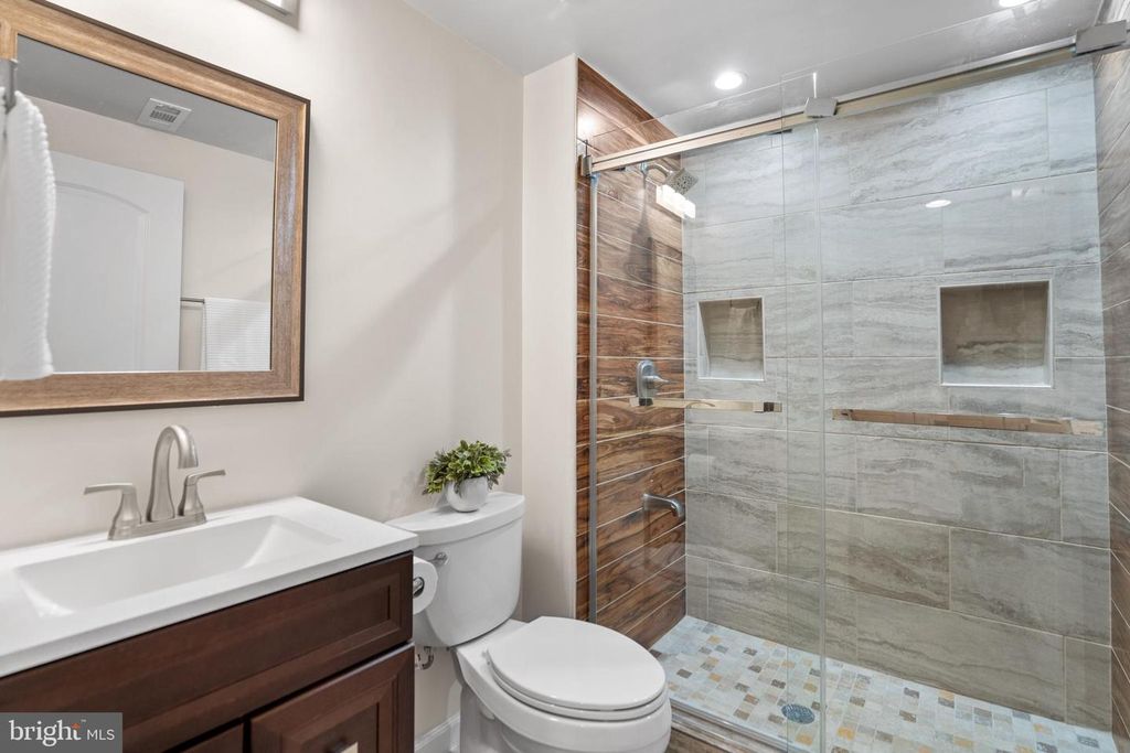 21252 PARK GROVE TER, Ashburn, VA 20147