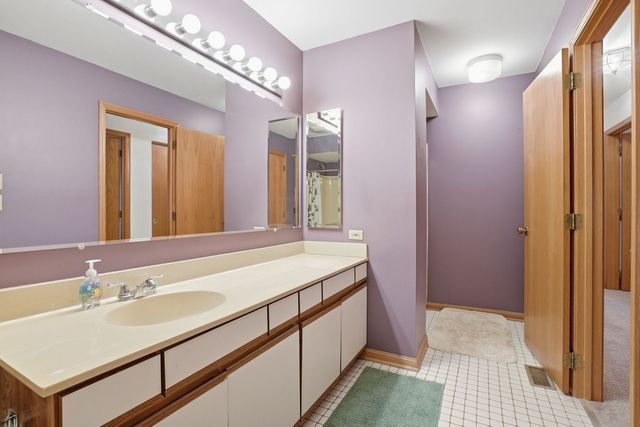 9867 Cambridge Court B, Mokena, IL 60448