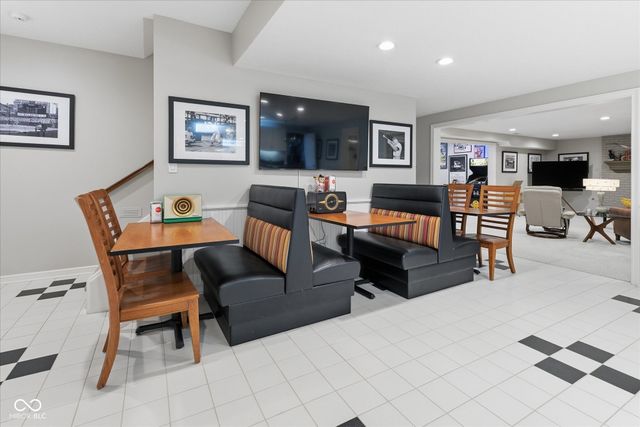 5041 Deer Ridge Court, Carmel, IN 46033
