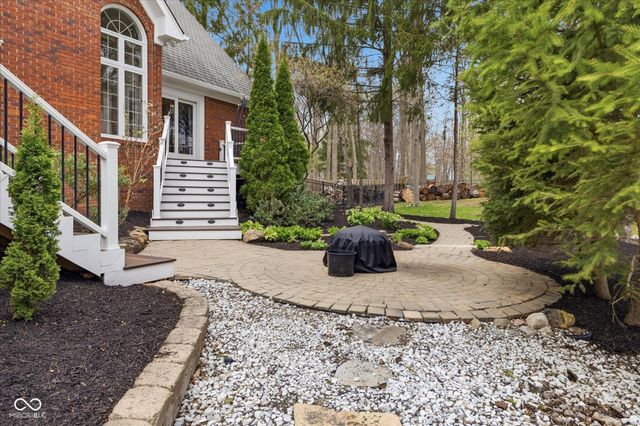 5041 Deer Ridge Court, Carmel, IN 46033