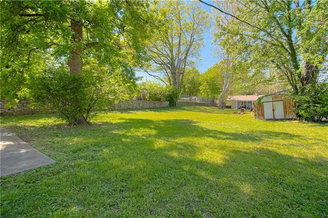 2206 S 34th Street, Kansas City, KS 66106