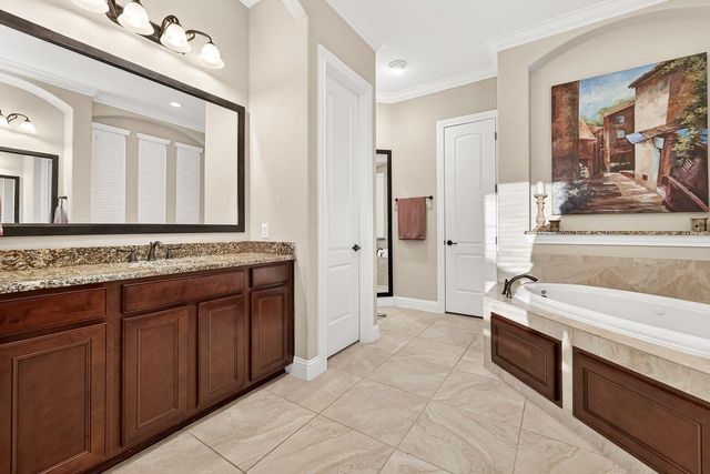 8710 Rampart Point Drive, Richmond, TX 77406