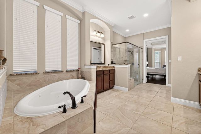 8710 Rampart Point Drive, Richmond, TX 77406