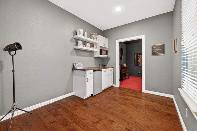 8710 Rampart Point Drive, Richmond, TX 77406