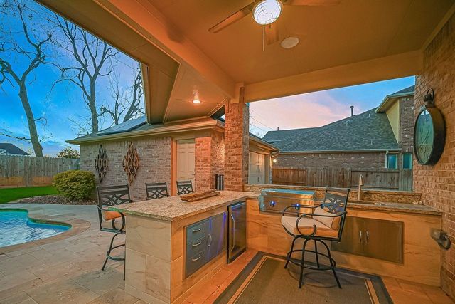 8710 Rampart Point Drive, Richmond, TX 77406