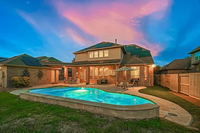 8710 Rampart Point Drive, Richmond, TX 77406