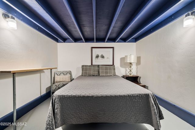 218 N 1st Avenue, Tucson, AZ 85719