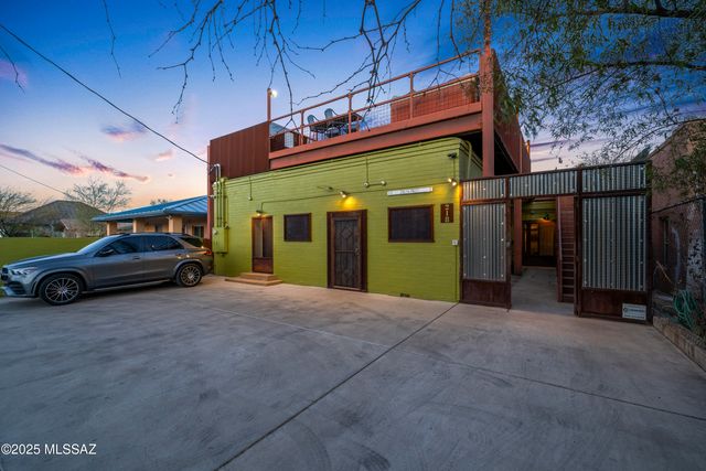 218 N 1st Avenue, Tucson, AZ 85719