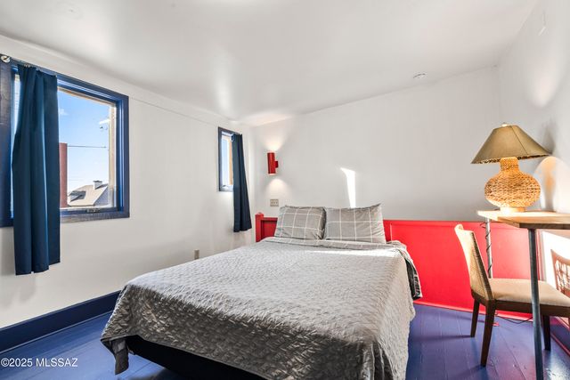 218 N 1st Avenue, Tucson, AZ 85719