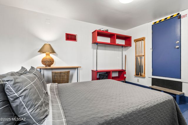 218 N 1st Avenue, Tucson, AZ 85719