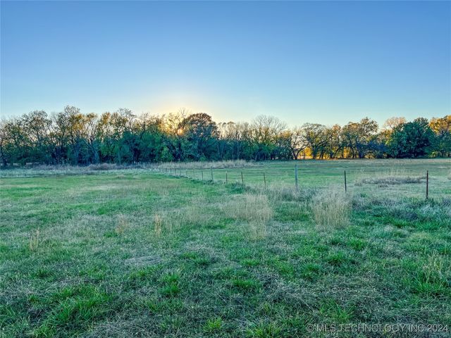 15132 N 137th Avenue, Collinsville, OK 74021
