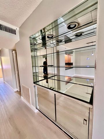 1850 Homewood Boulevard, Delray Beach, FL 33445