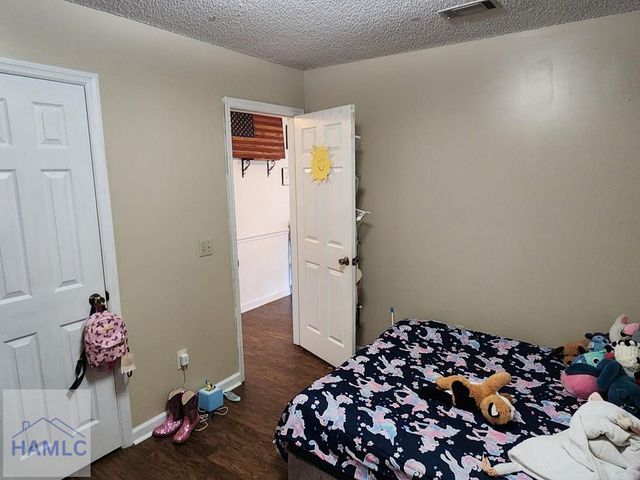 809 Oxford Lane, Hinesville, GA 31313