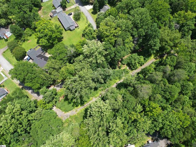 125 N Gray Haven Lane, Easley, SC 29640