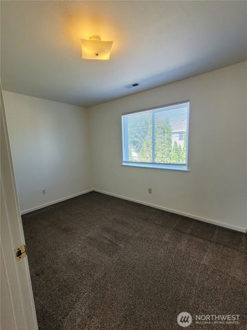 1830 W Crouse Street, Moses Lake, WA 98837