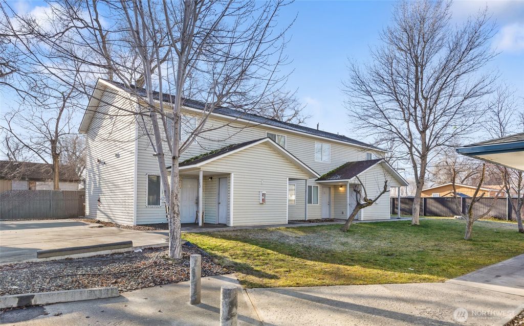 1830 W Crouse Street, Moses Lake, WA 98837
