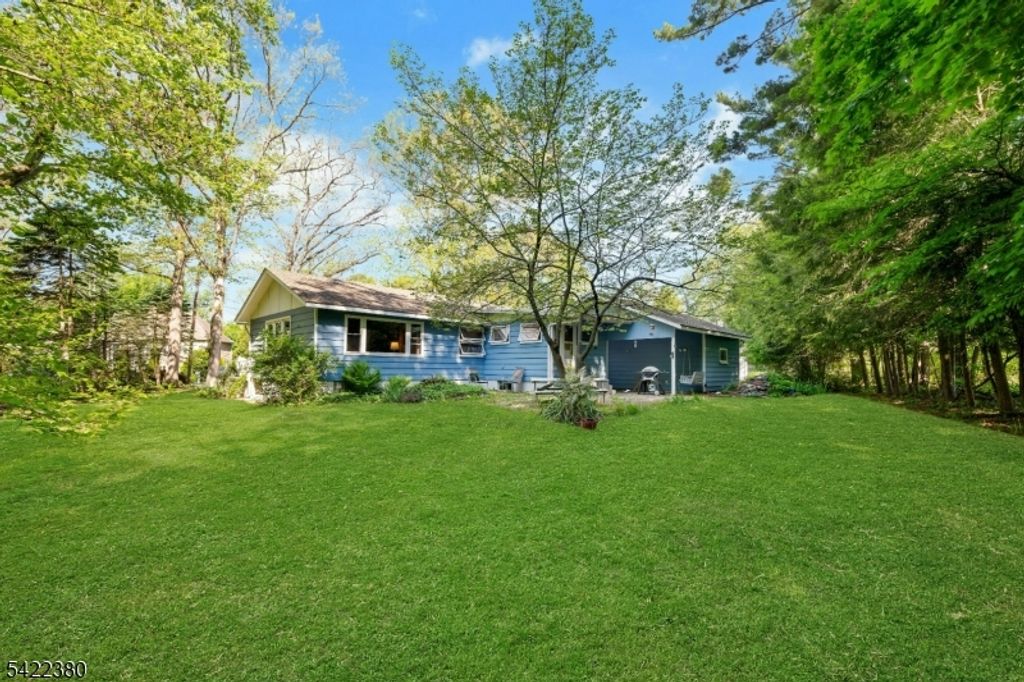 23 Cottonwood Ct, Hardyston Twp., NJ 07460 — photo 2