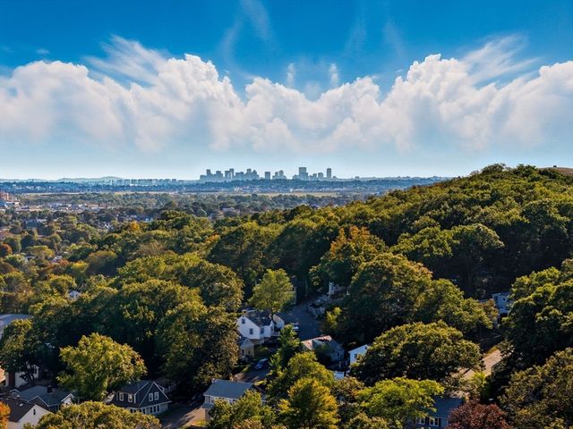 12 Stangus Rd, Lynn, MA 01905