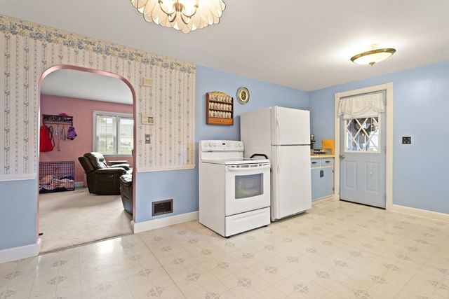 12 Stangus Rd, Lynn, MA 01905