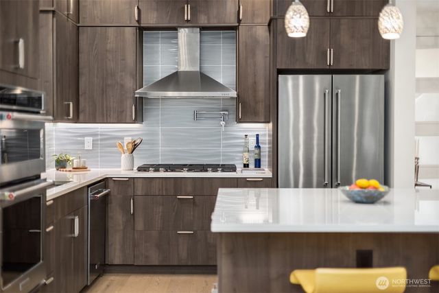 13532 Phelps Road NE, Bainbridge Island, WA 98110