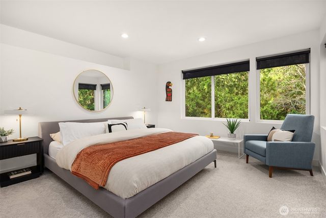 13532 Phelps Road NE, Bainbridge Island, WA 98110