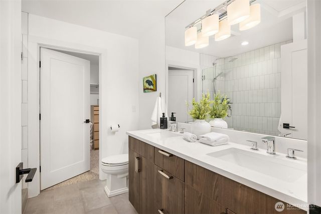 13532 Phelps Road NE, Bainbridge Island, WA 98110