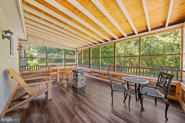 225 PINE BLVD, Medford, NJ 08055