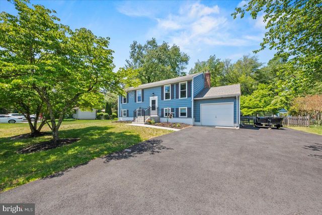 225 PINE BLVD, Medford, NJ 08055
