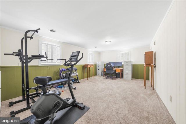 225 PINE BLVD, Medford, NJ 08055